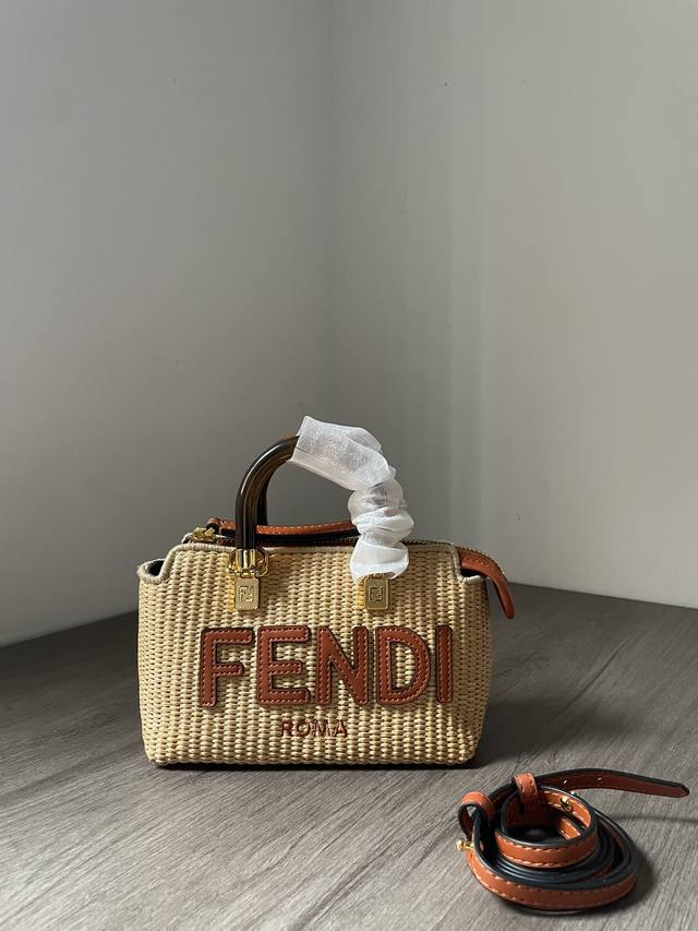New By The Way cute mini bag. Colors you'll fall in love with at first sight. Ic