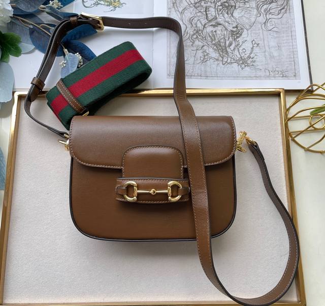 Top-grade original single with full packaging. Saddle bag The long-awaited small