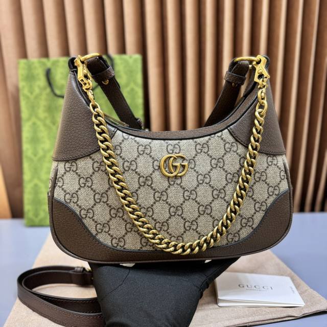original leather # Hobo underarm bag # Model: 731817 Size: 25*19*7Cm The real th