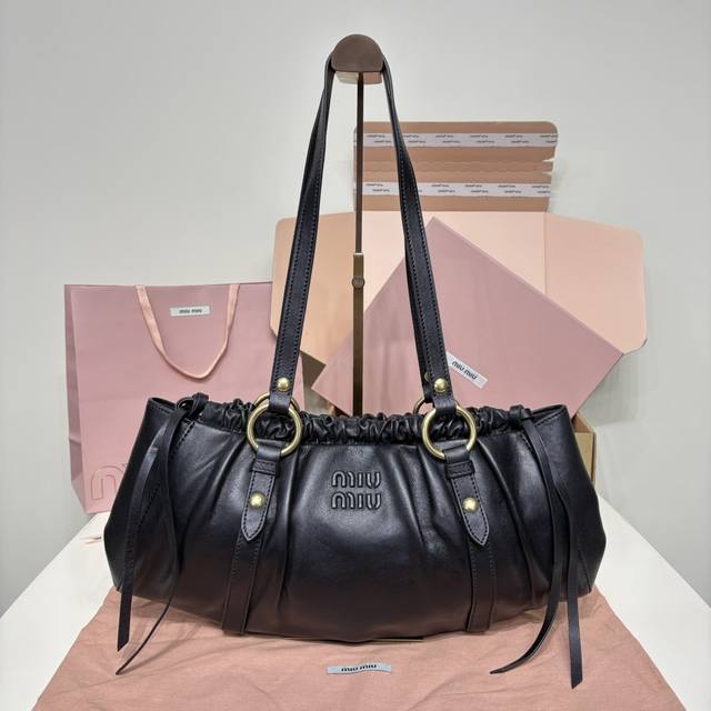 5Bg289 Miu vintage underarm dumpling bag, new soft sheepskin full of retro nosta