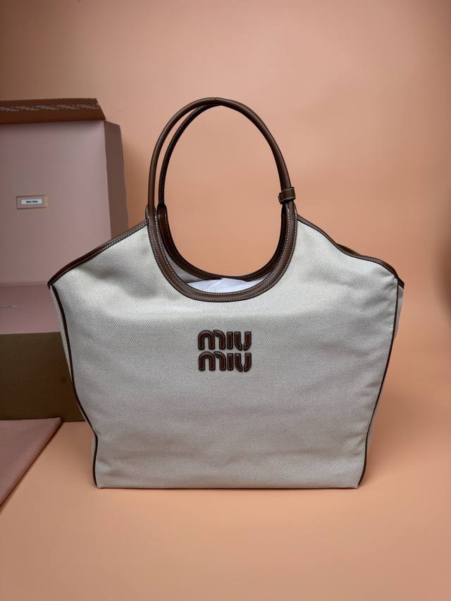 Original leather Premium hardware Original leather Lvy canvas tote bag ~ White c