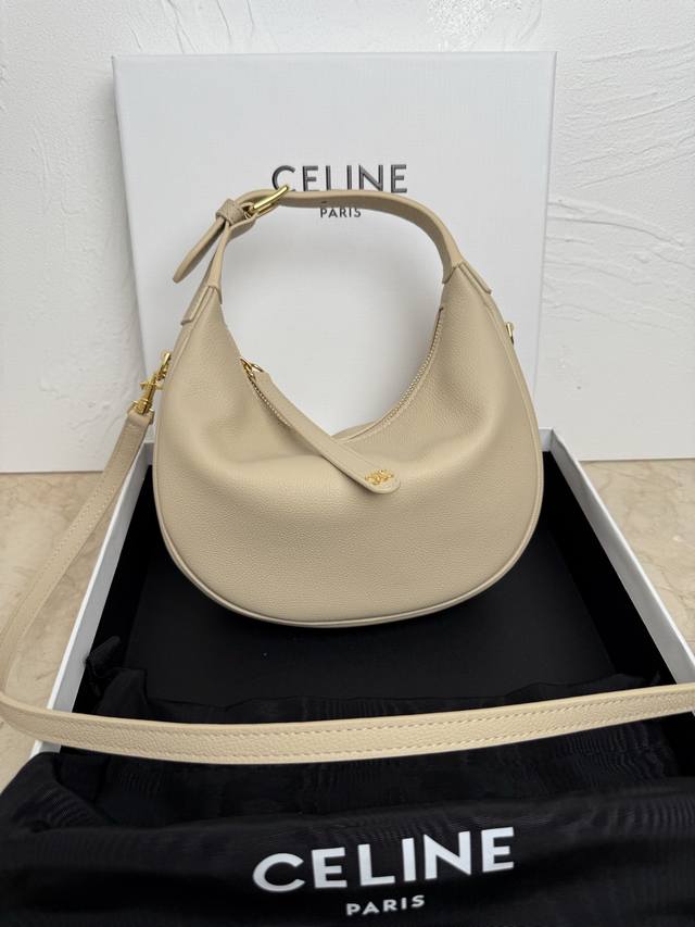 Authentic New product launched Ce new Lulu bag This time Ce's new Lulu bag is re