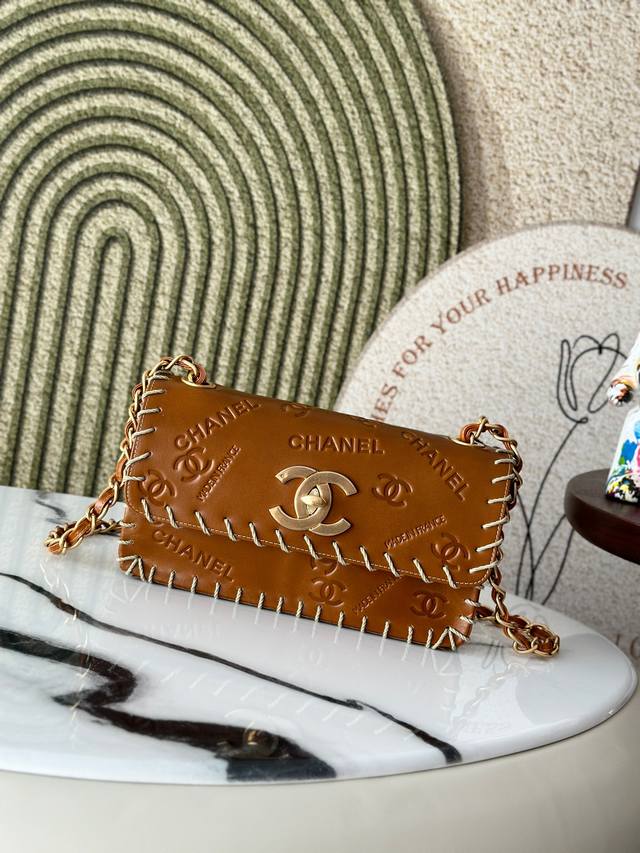 Original leather Chane's newest vintage resin leather chain bag I was impressed