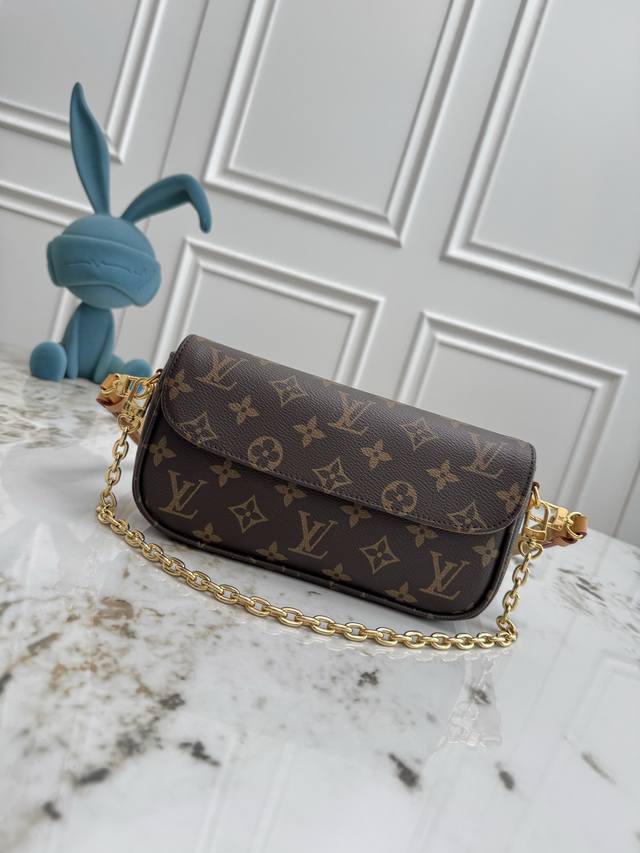 Exclusive background dynamic chip Top original M81911 Wallet On Chain Ivy handba