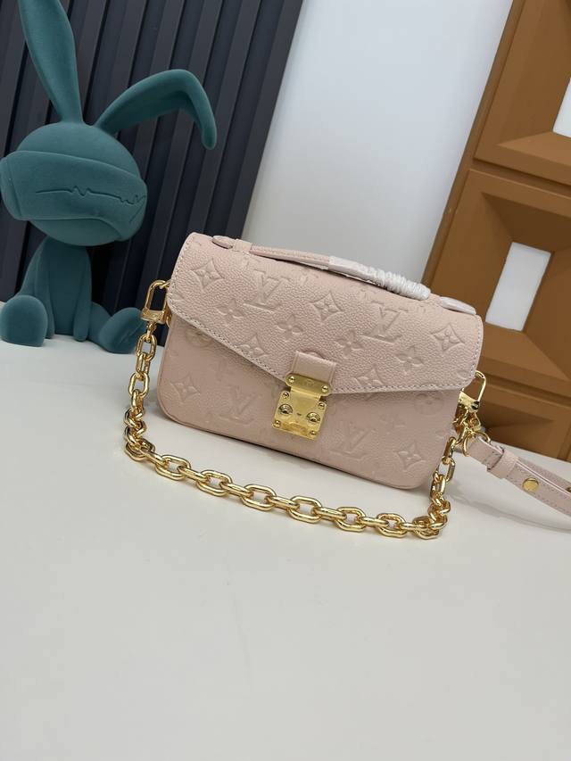 M47045 Pink M23940 Purple M46595 Black M22942 Beige M23081 Apricot M46596 Black