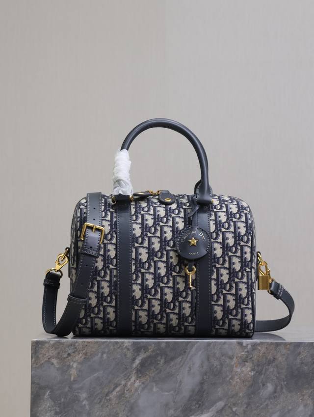 Dior Groove 25 Large Blue Fabric New to the Winter 2024 Ready-to-Wear collection