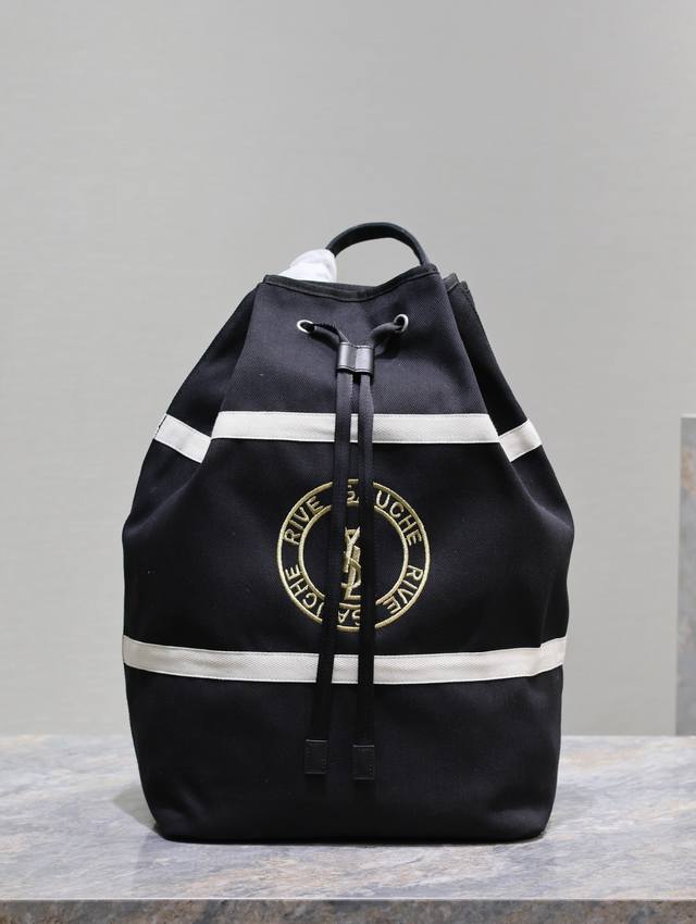 Rive Gauche's king shoulder bag is coming It has to be said that backpacks are a