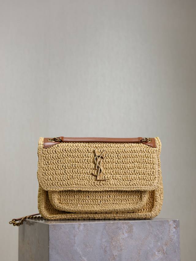 Straw bags are about to fall 25Ss new Niki woven bag is here~ Full of artistic a
