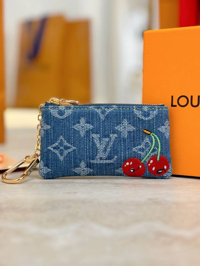 X Tm key bag M14938 blue denim cherry Size: 12X7X1.5Cm