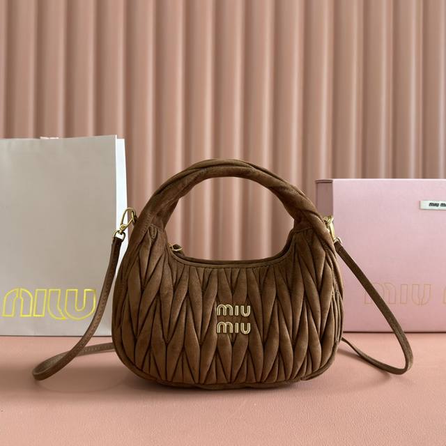 Configuration counter full set of packaging 5Bc125: Miumiu new Miuwander suede l