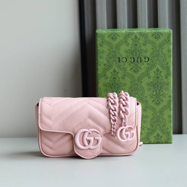 Top original new Marmont chain macaron series gram mini handbag, with a keychain