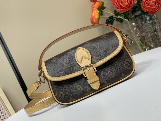Top original replica exclusive real shot Nano Diane baguette handbag M83300 8329