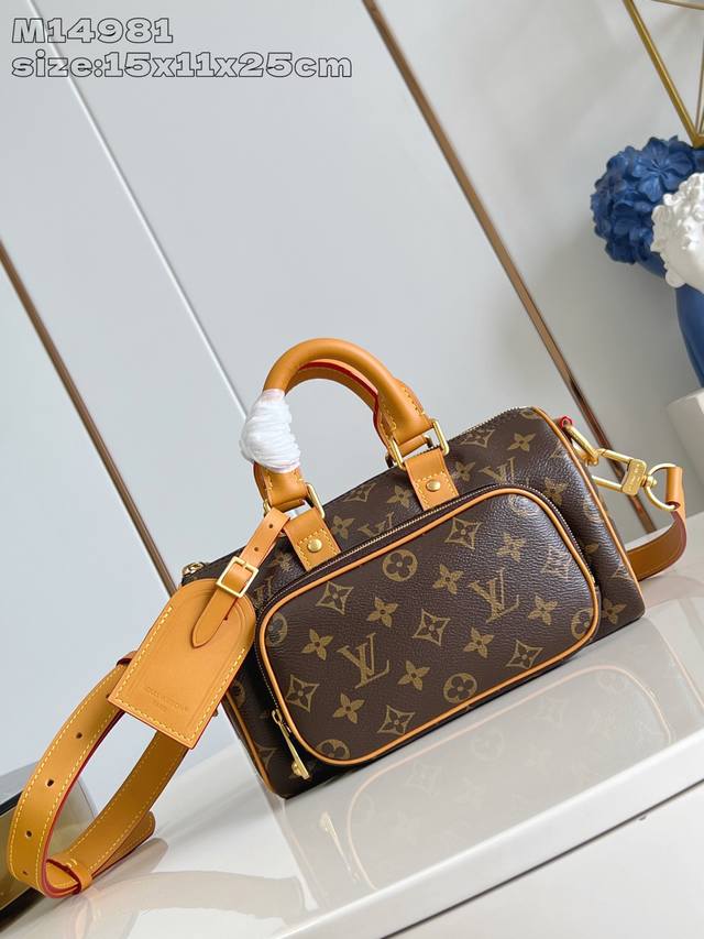 Factory Price P Top Original M14981 This Keepall 25 Cargo handbag is from the Mo