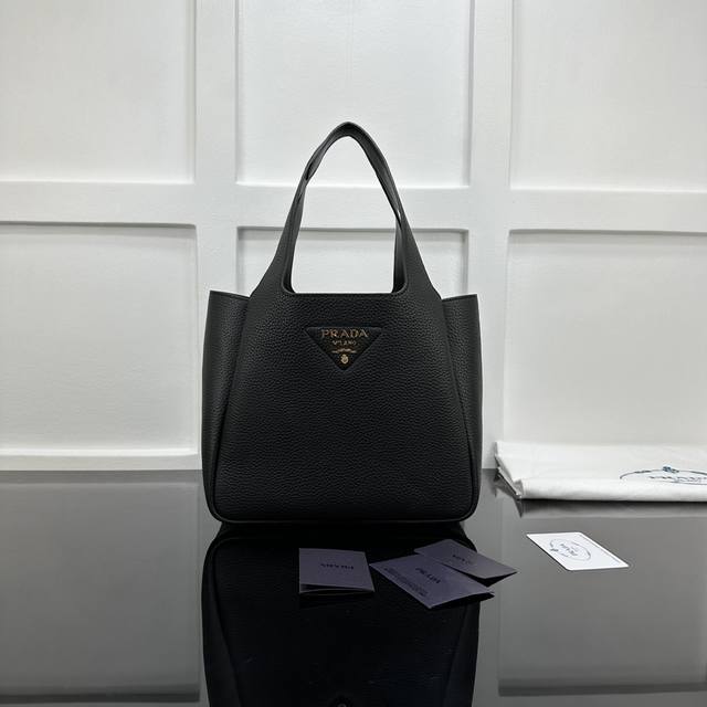 Prada new counter quality, top original calfskin, original hardware, real shot,