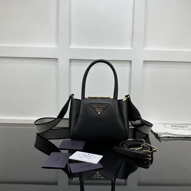 Prada new counter quality, top-grade original leather, original hardware, real s
