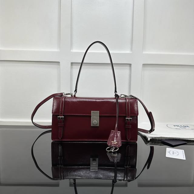 Prada new counter quality, top original leather, original hardware, real shot, m