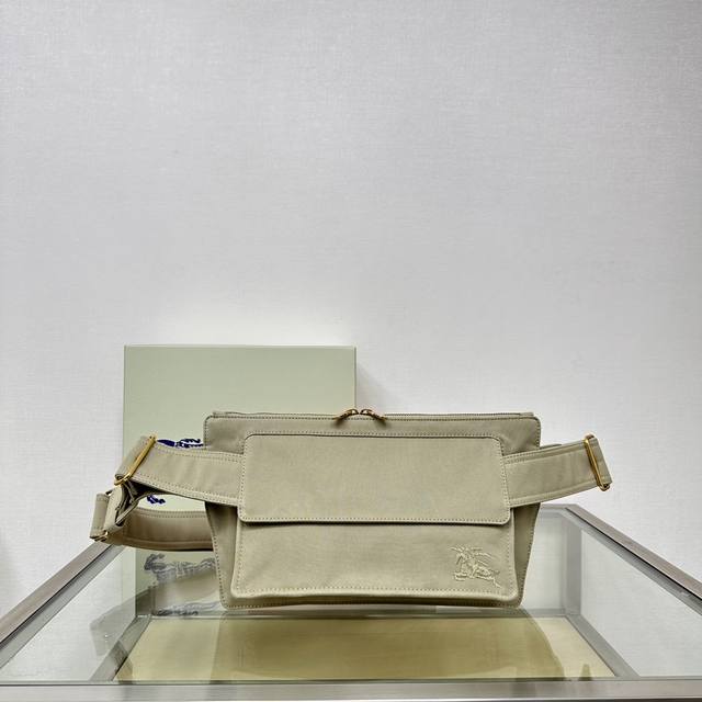 Burberry's latest trench coat waist bag, made from cotton blend fabric and craft