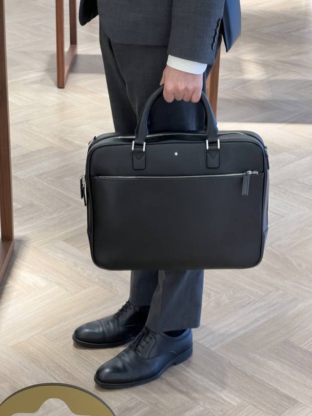 Montblanc new Montblanc Masterpiece Medium Briefcase , original high quality, bl