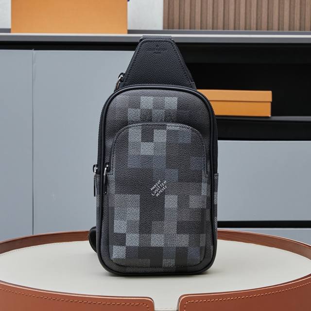 Exclusive real shot M14953 The black mosaic Damoflage canvas revisits the contem