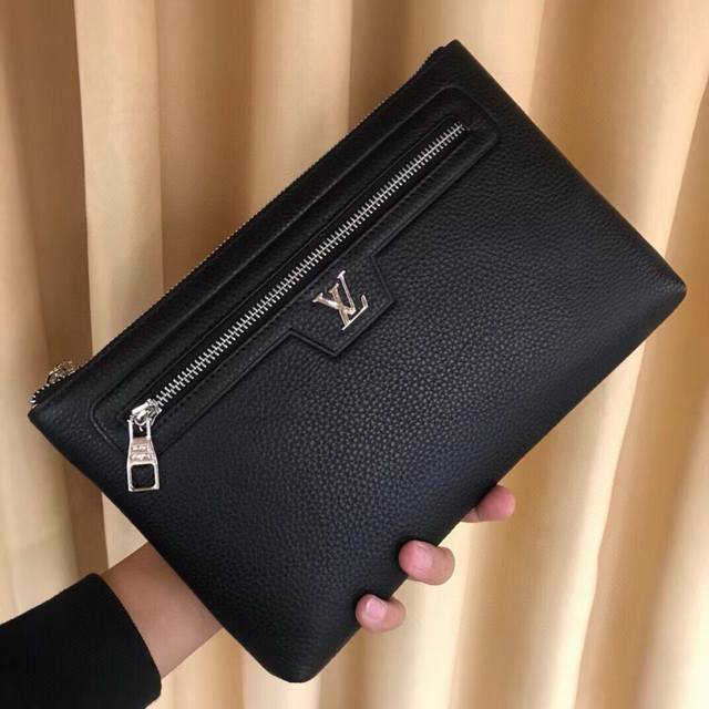 V's top original quality new Italian origin royal brand extraordinary enjoyment