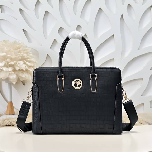 Stefano Ricci - The latest men's briefcase with double pulls. Made of imported c