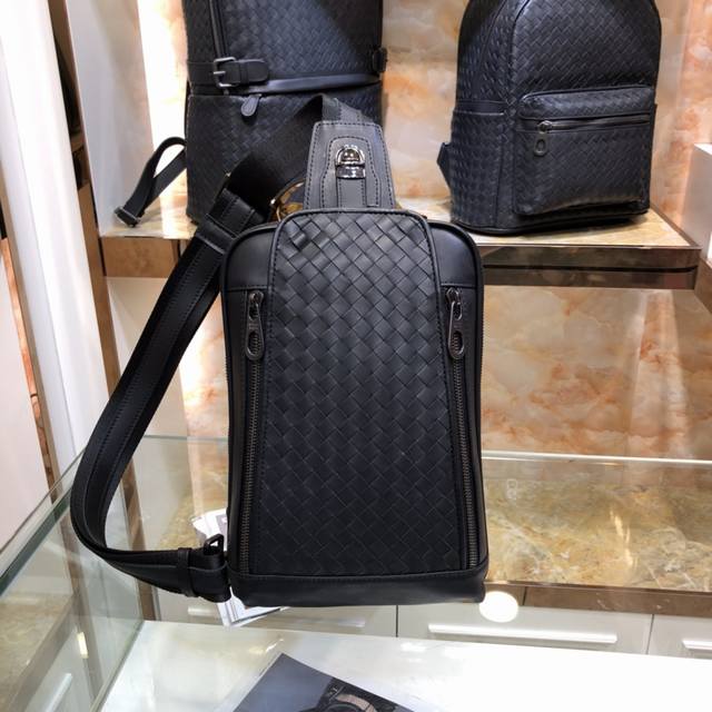 Bv latest men's chest bag original quality official website synchronous use of t