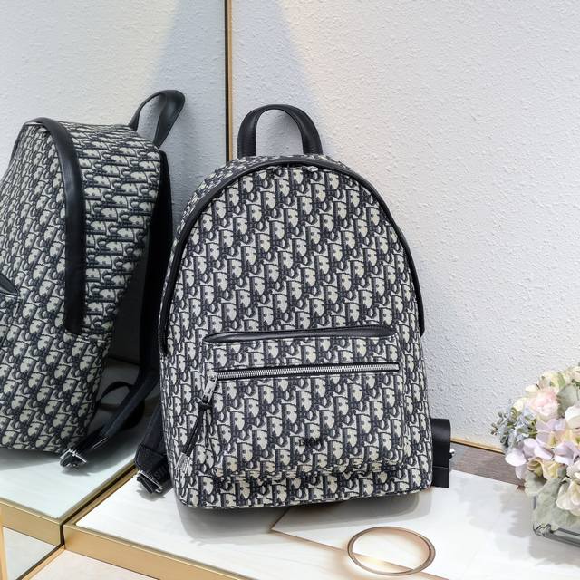 Top original quality Dio.R Oblique backpack# This is a Dio.R Oblique backpack th