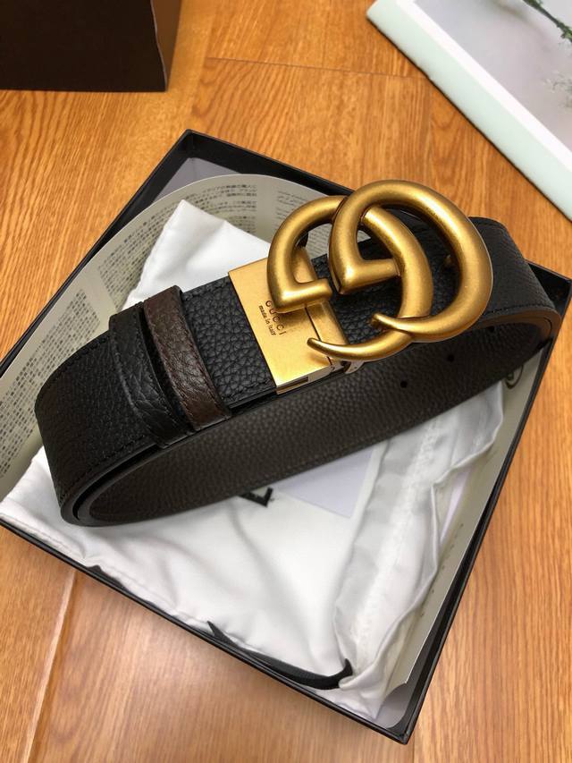 Gucci: 1. Original double-sided cowhide with lychee pattern. Belt body: black an