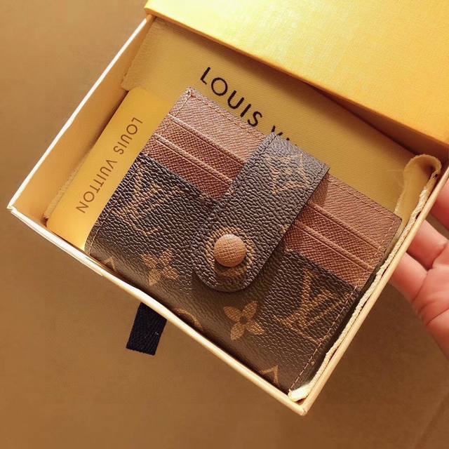 Color: old flower with brown Size: 9X9Lv Card holder Super reserved. Dual-purpos