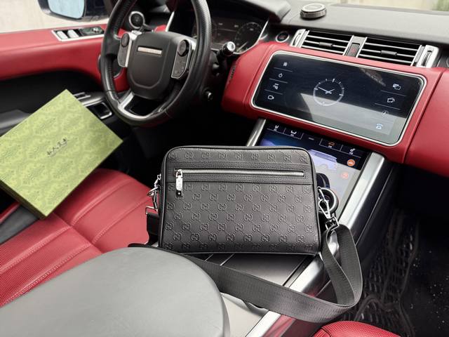 High-end new "Gucci" shoulder bag Gucci leather messenger bag adjustable shoulde