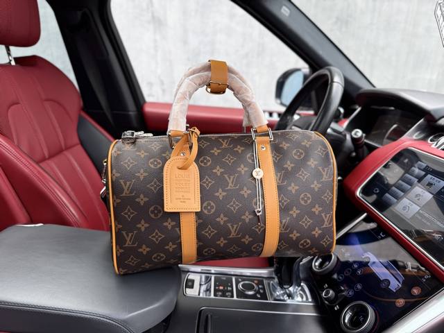 high-end new "Louis Vuitton" Lv travel bag Louis Vuitton travel bag M13201 Louis