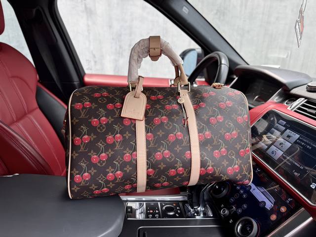 High-end new "Louis Vuitton" Lv travel bag Louis Vuitton travel bag M13764 Louis