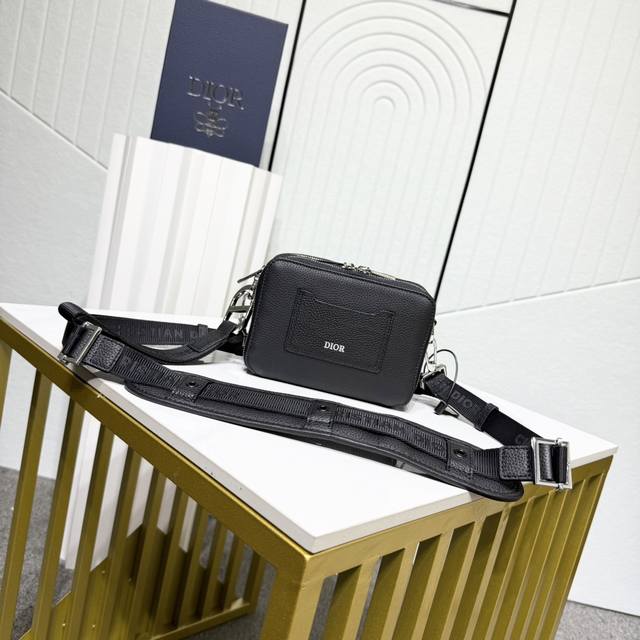 Special offer Dior men's jacquard clutch crossbody bag Model: 1Adpo131 Black lea