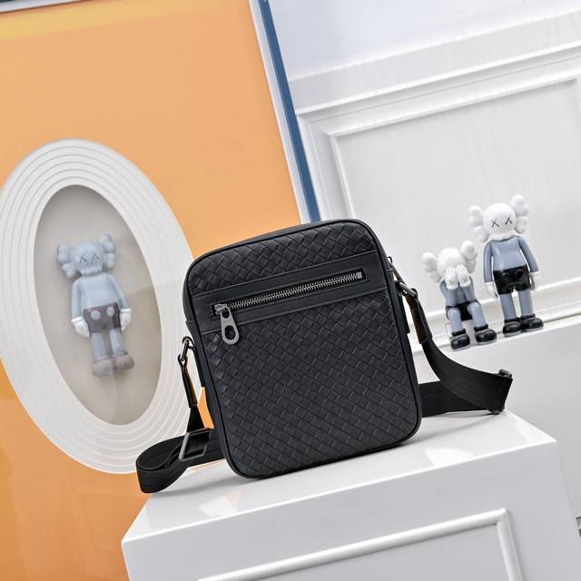 Bv Bottega Veneta upgraded version latest Bv crossbody bag official website sync
