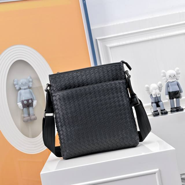 Bv upgraded version Bottega Veneta latest Bv crossbody bag official website sync
