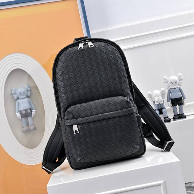 Bv Bottega Veneta upgraded version of the latest Bv backpack official website sy