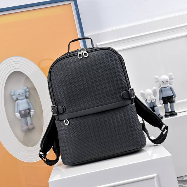 Bv Bottega Veneta upgraded version of the latest Bv backpack official website sy