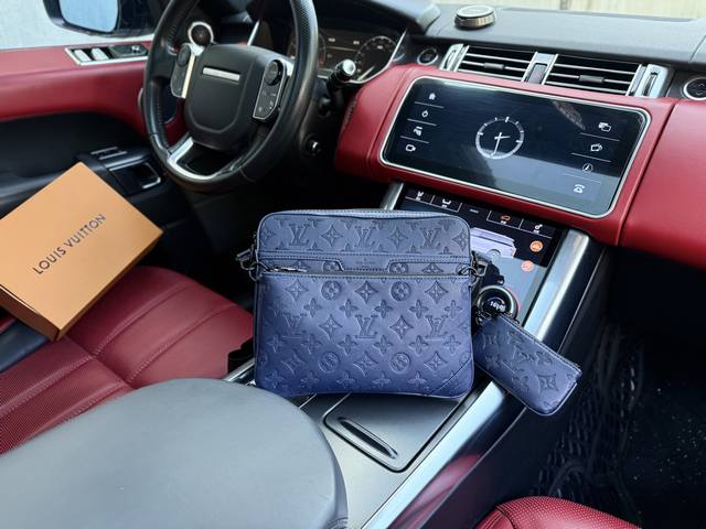 High-end new "Louis Vuitton" Lv shoulder bag Louis Vuitton shoulder bag three-in