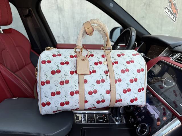 High-end new "Louis Vuitton" Lv travel bag Louis Vuitton travel bag M13764 Louis