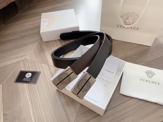 Versace - Pure cowhide, high-end goods, clear texture, super good feel, double-s