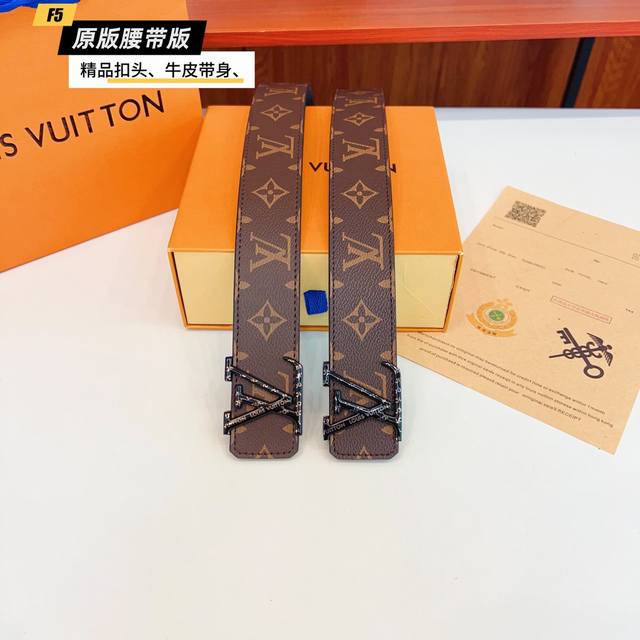 Original quality perforated Brand: Louis L men's Color: brown Buckle: gold and s