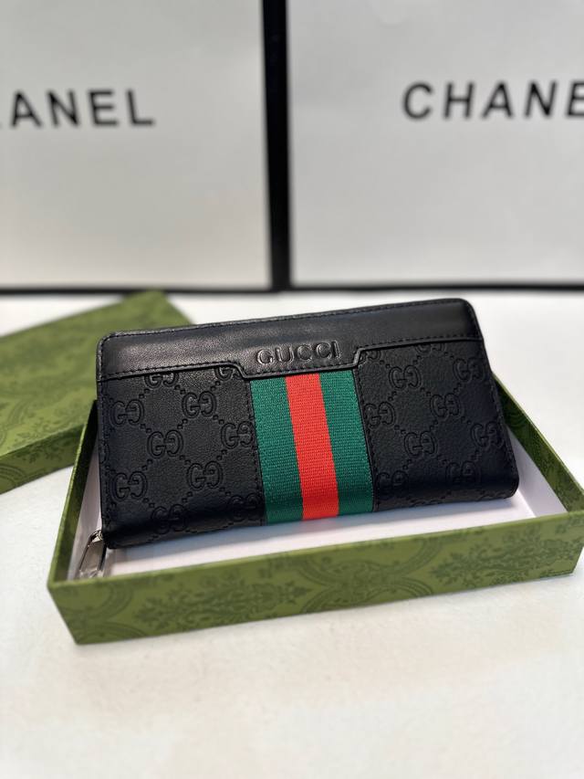 Color Black Size 21X11 Gucci new men's handbag original top layer cowhide, first