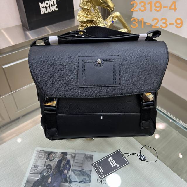 Montblanc 2319-4 Montblanc's craftsmanship series shoulder bag has a modern styl