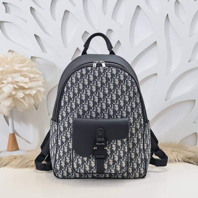 Dior - Dior's latest saddle backpack, new winter product on the official website