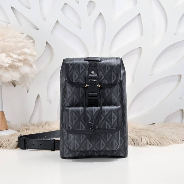 Dior - The latest shoulder bag from Dior counters. The original quality is synch