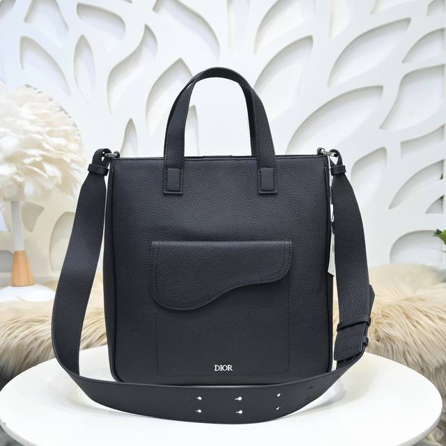 Dior - Dior's latest saddle handbag shopping bag, original quality full leather