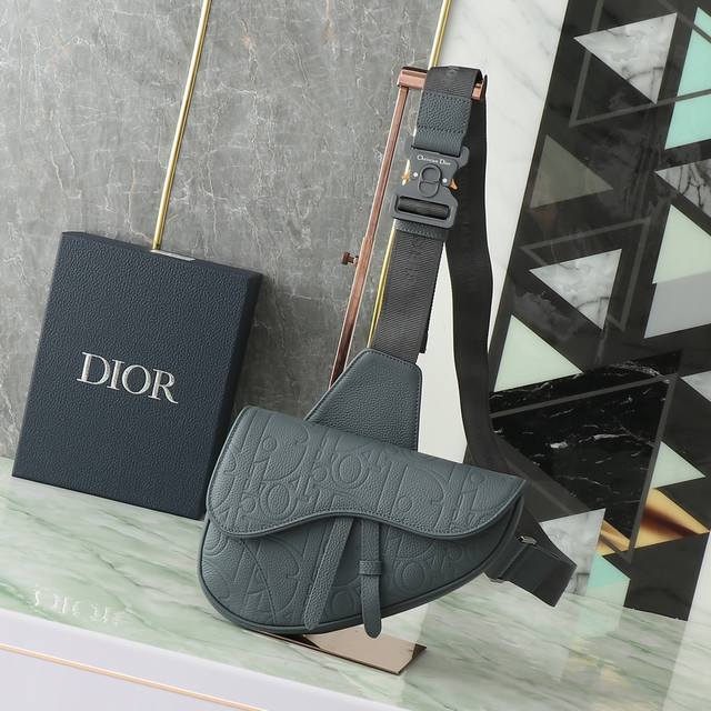 Saddle Bag Dark grey Dior Gravity print effect leather and dark grey grained cal