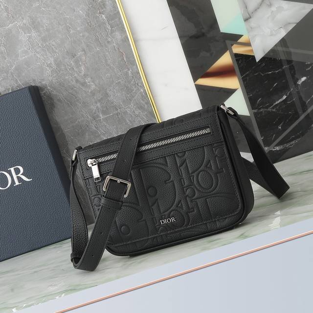 New for the Fall 2024 Men's Collection, this messenger bag with flap showcases a