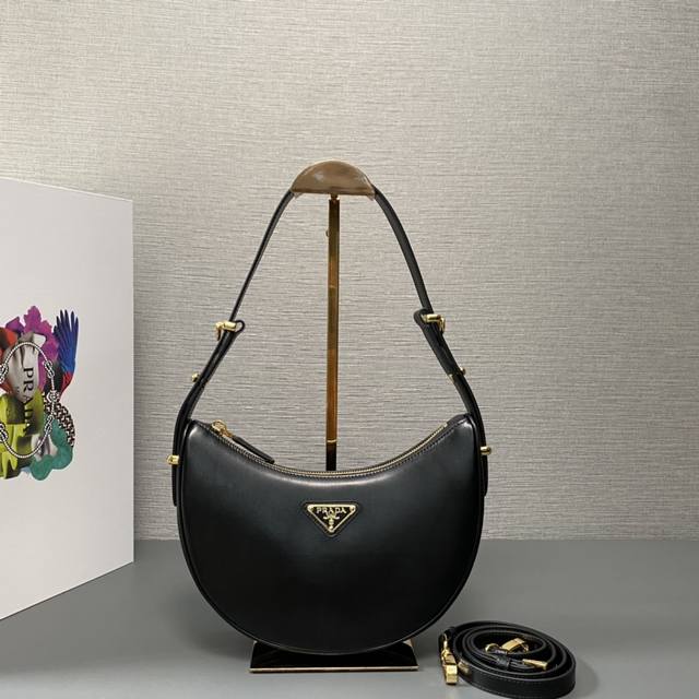 Original Large New Version Moon Handbag 1Bc194 Double Shoulder Strap This simple