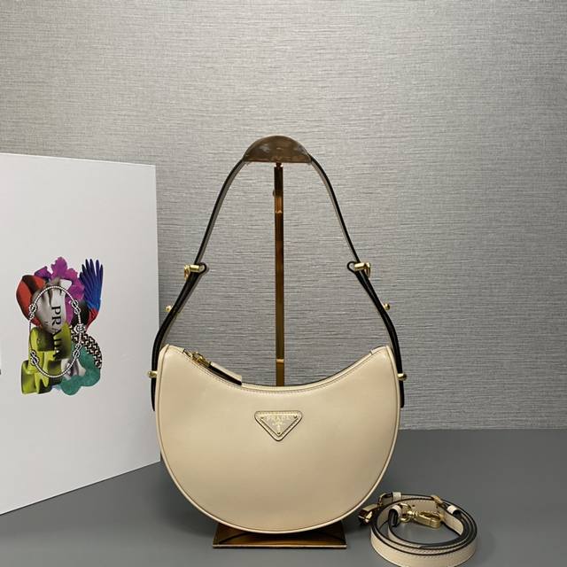 Original Large New Version Moon Handbag 1Bc194 Double Shoulder Strap This simple
